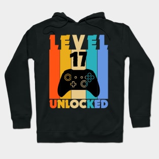 Level 17 Unlocked Funny Video Gamer Birthday Novelty T-Shirt Hoodie